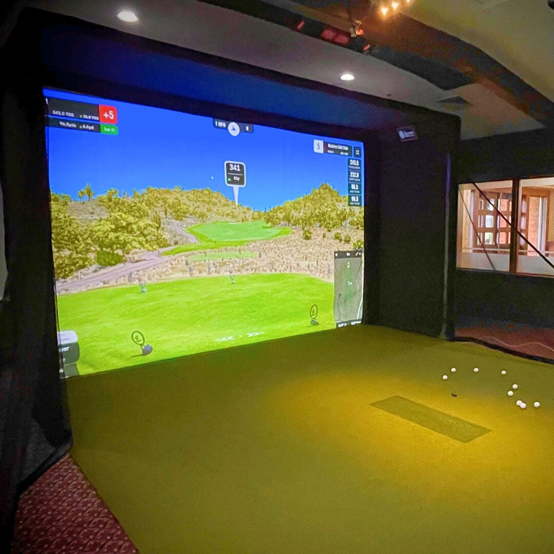 Shop Indoor Golf SIGPRO Commercial Enclosure