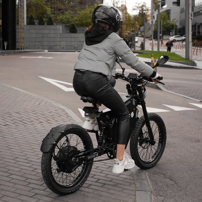 DELFAST TOP 3.0 72V/48AH Dual-Suspension Long Range Electric Mountain Bike, 3000W (97641382)