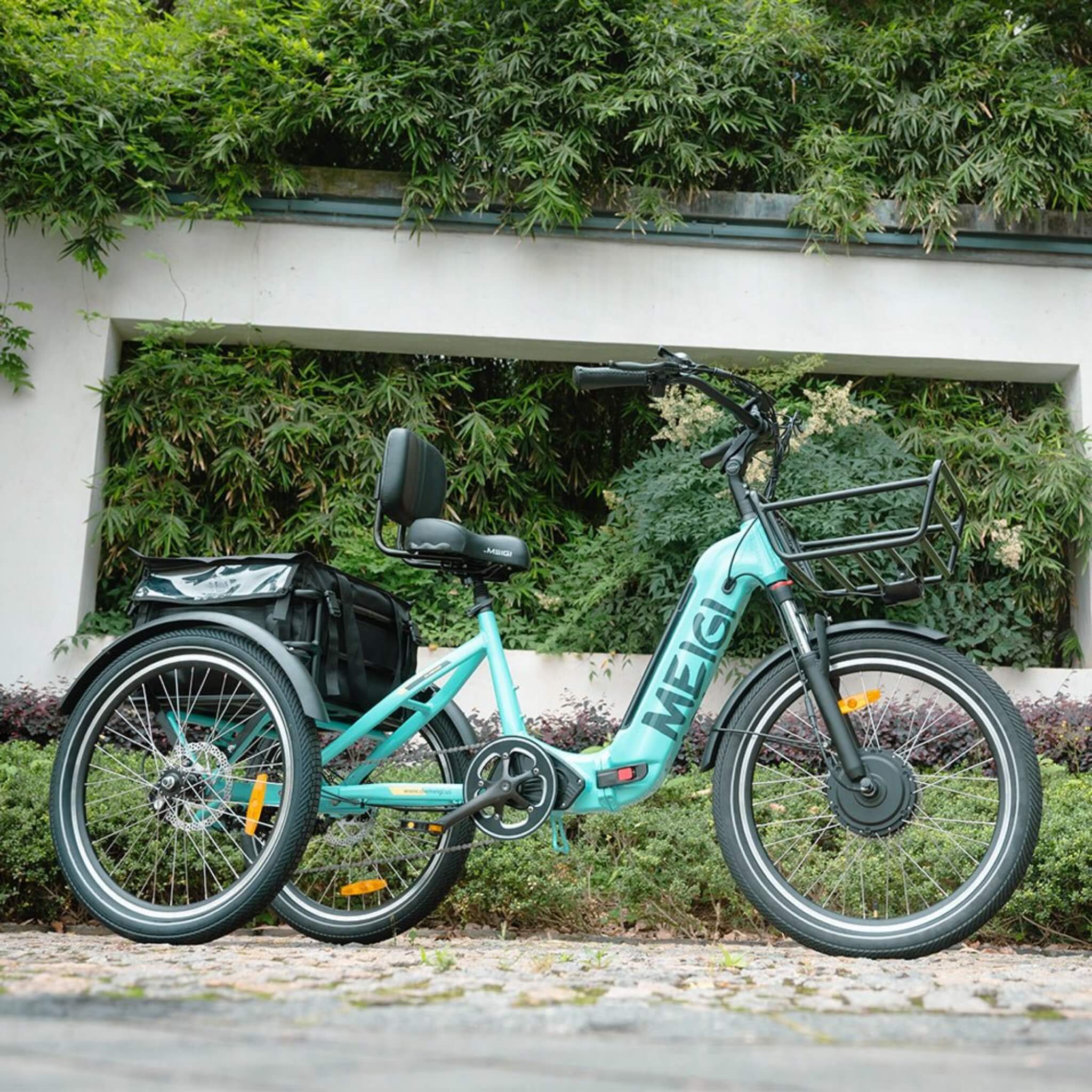 Dwmeigi MG2301 Silverado 24" 48V/13AH 750W Folding Electric Tricycle, 330LBS (SAK96815)