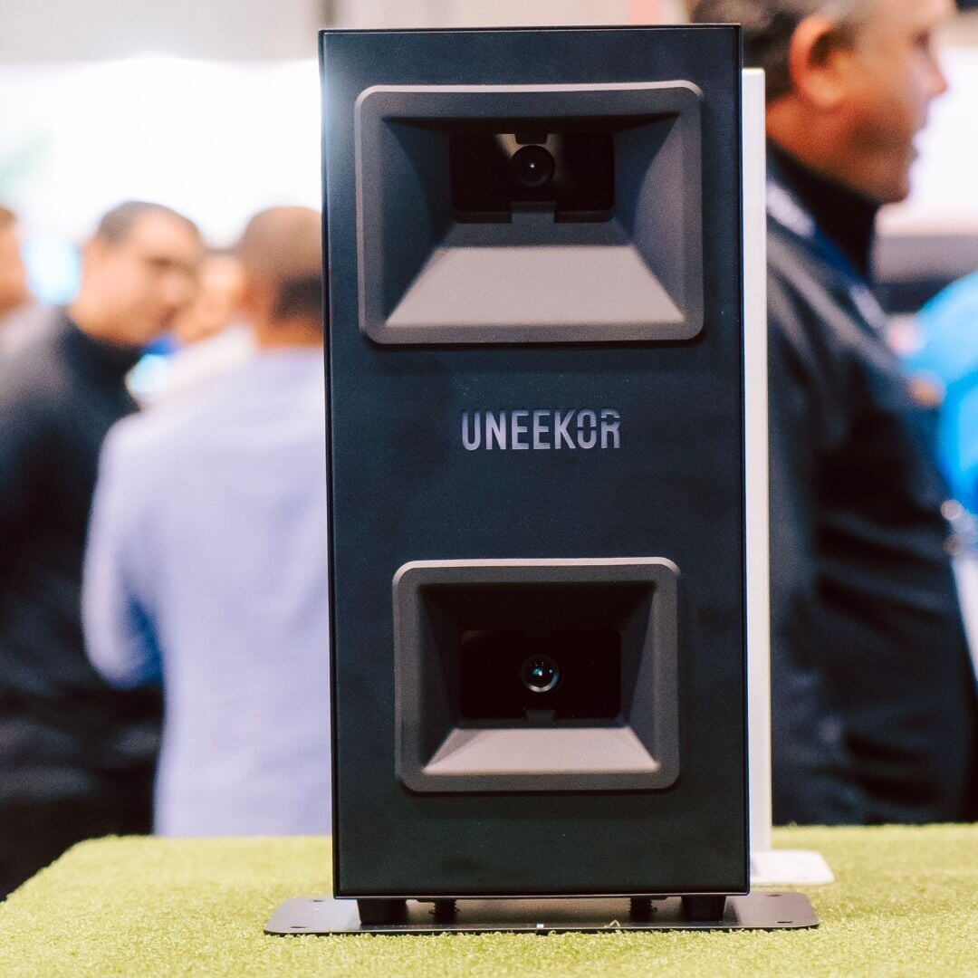 Shop Indoor Golf Uneekor EYE MINI Lite Launch Monitor