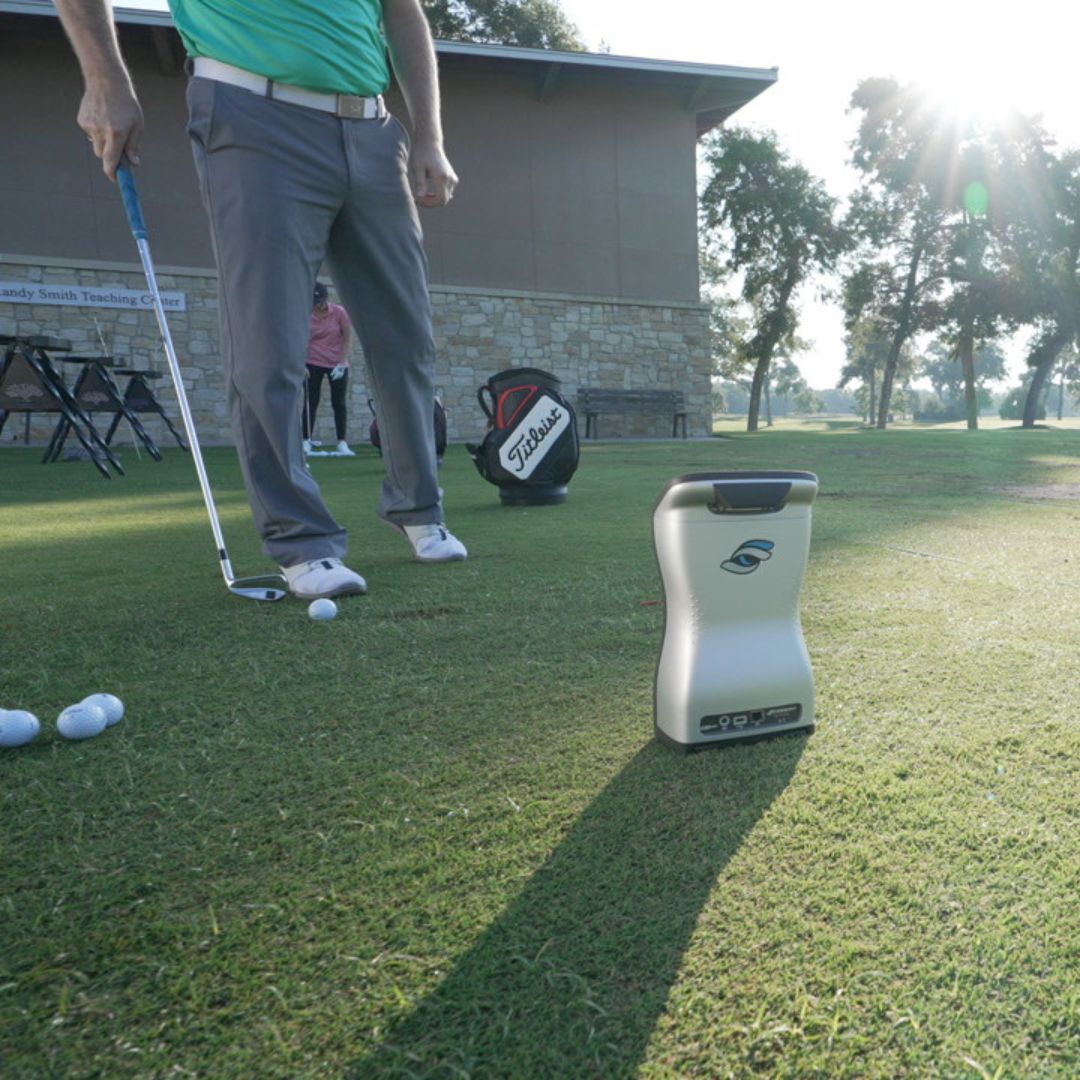 Shop Indoor Golf Foresight Sports GCQuad SIG8 Golf Simulator