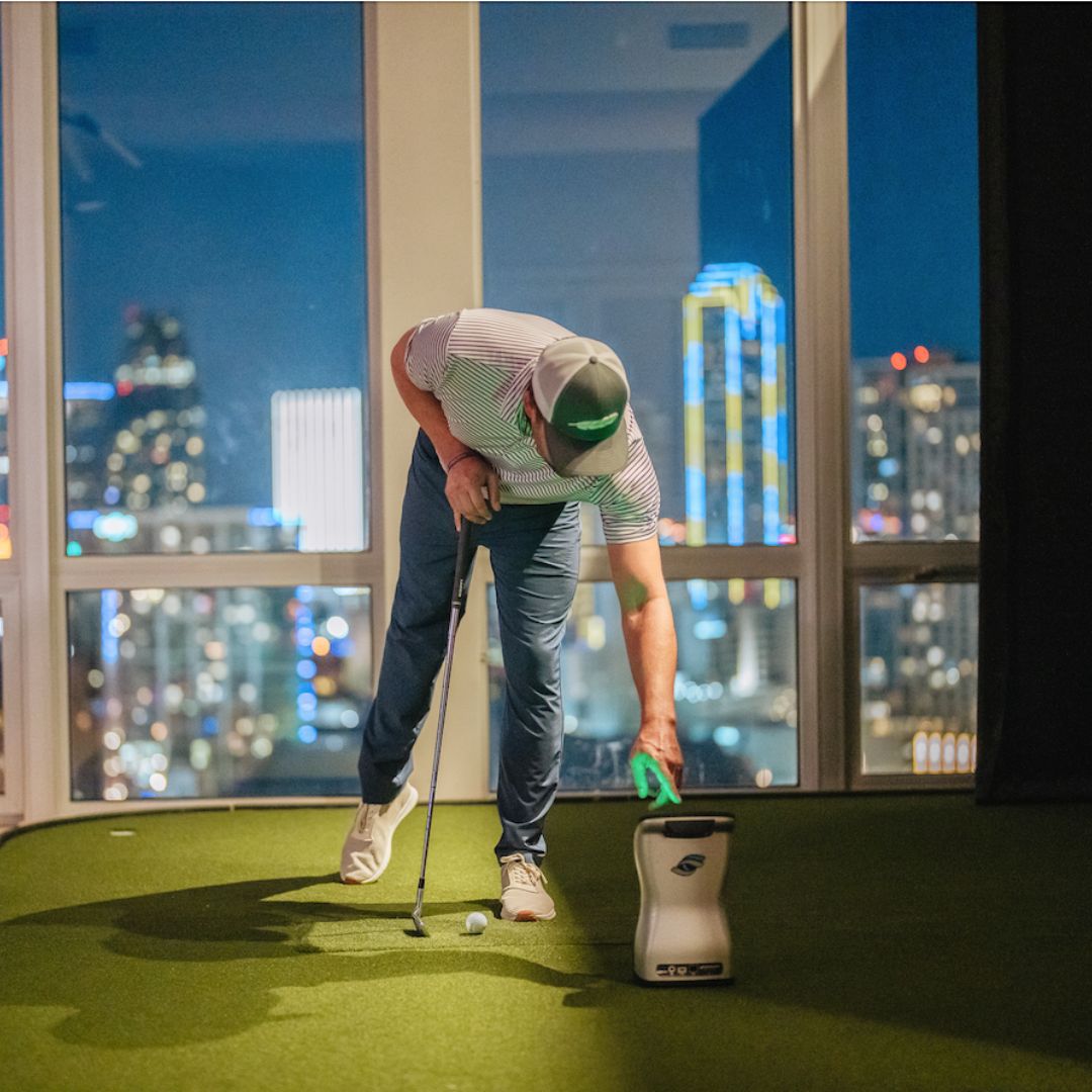 Shop Indoor Golf Foresight Sports GCQuad SIG10 Golf Simulator
