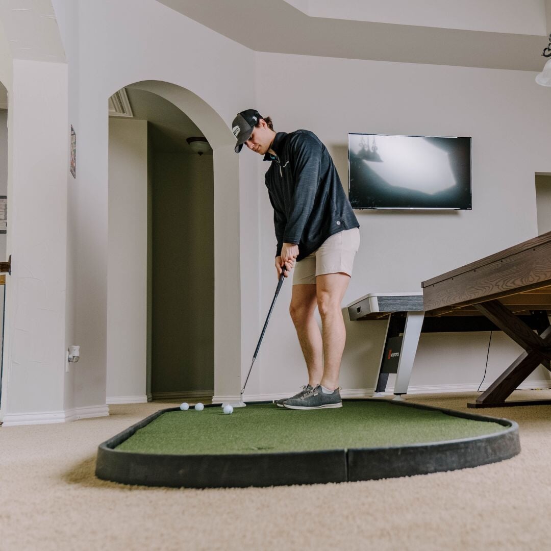 Shop Indoor Golf SIGPRO Gimme Putting Green