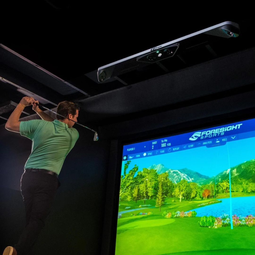 Shop Indoor Golf Foresight Sports GCHawk SIG12 Golf Simulator