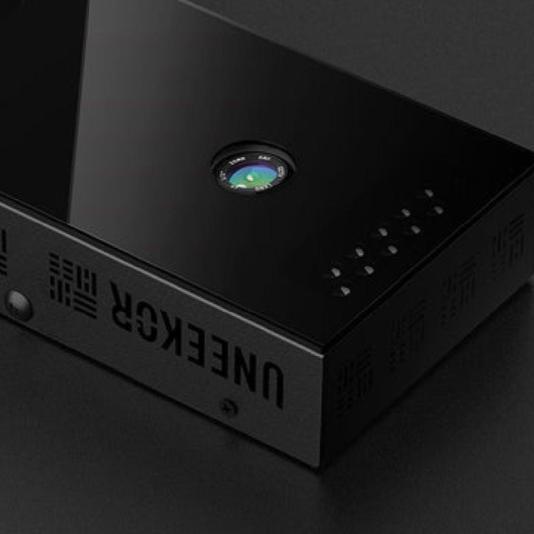 Shop Indoor Golf Uneekor EYE XO Launch Monitor
